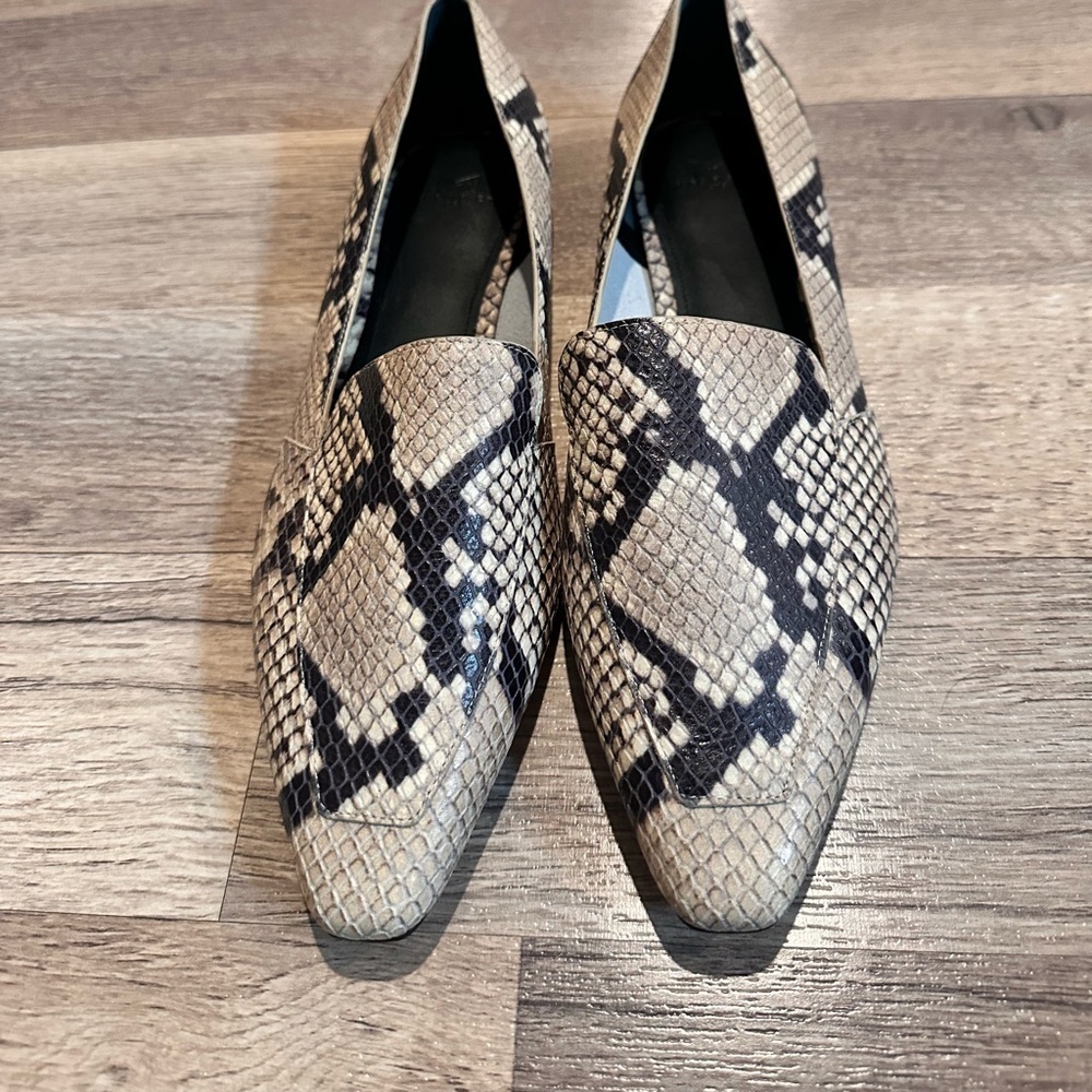 Size 7.5M Marc Fisher NWOT